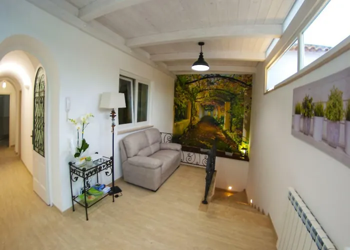 La Primavera Анакапри