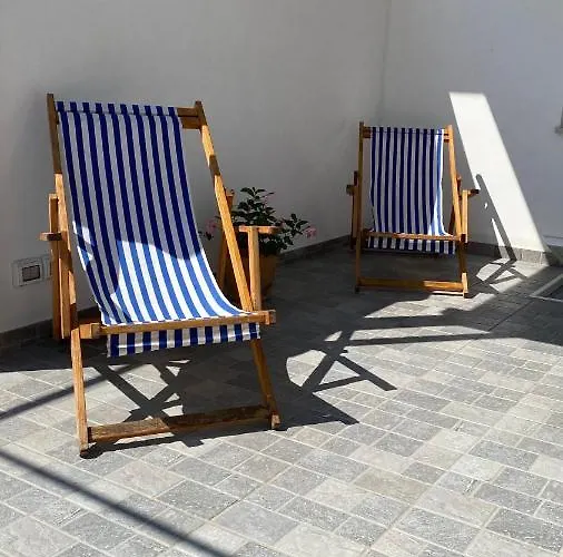 La Primavera Tatil Evi *