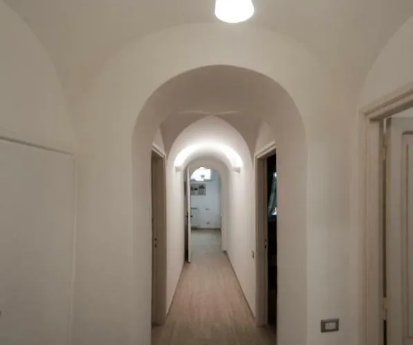 La Primavera Tatil Evi